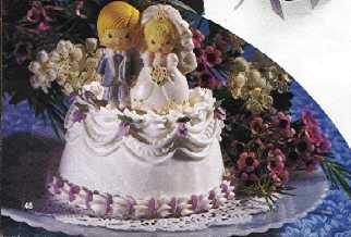 Bride and Groom mini cake-Wilton Industries@